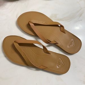 Roxy Brown Leather Flip Flops